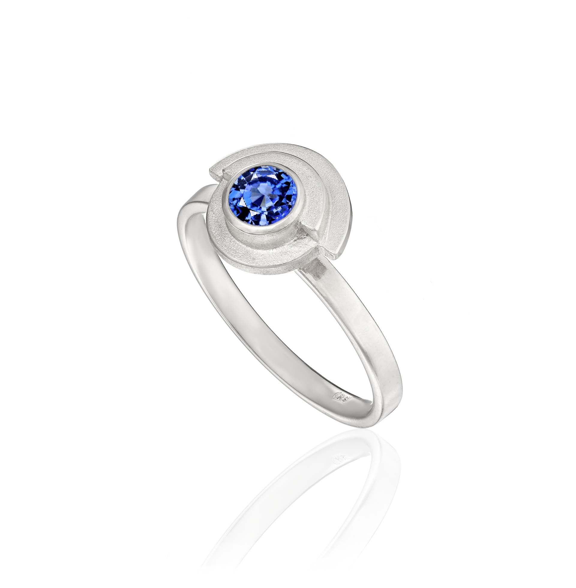 SAPPHIRE RING, WHITE GOLD DECO RING SET image 2