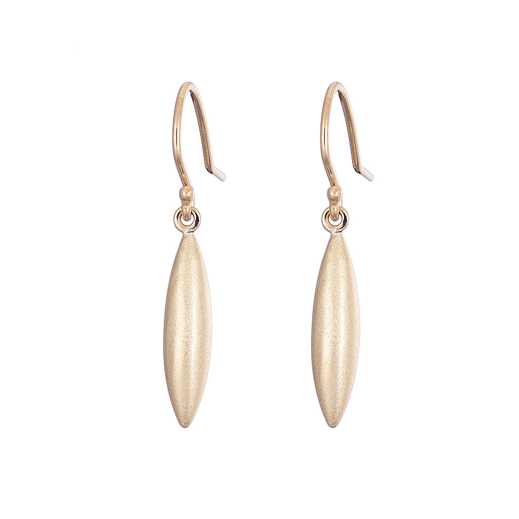 gold droplet earrings, handmade in Dublin by Rachel Swan Goldsmith