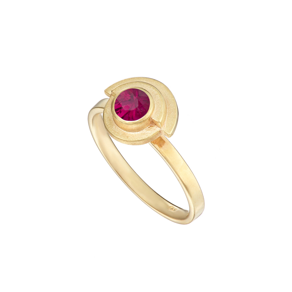 gold and ruby art deco ring, handmade in Dublin by Rachel Swan Goldsmith
