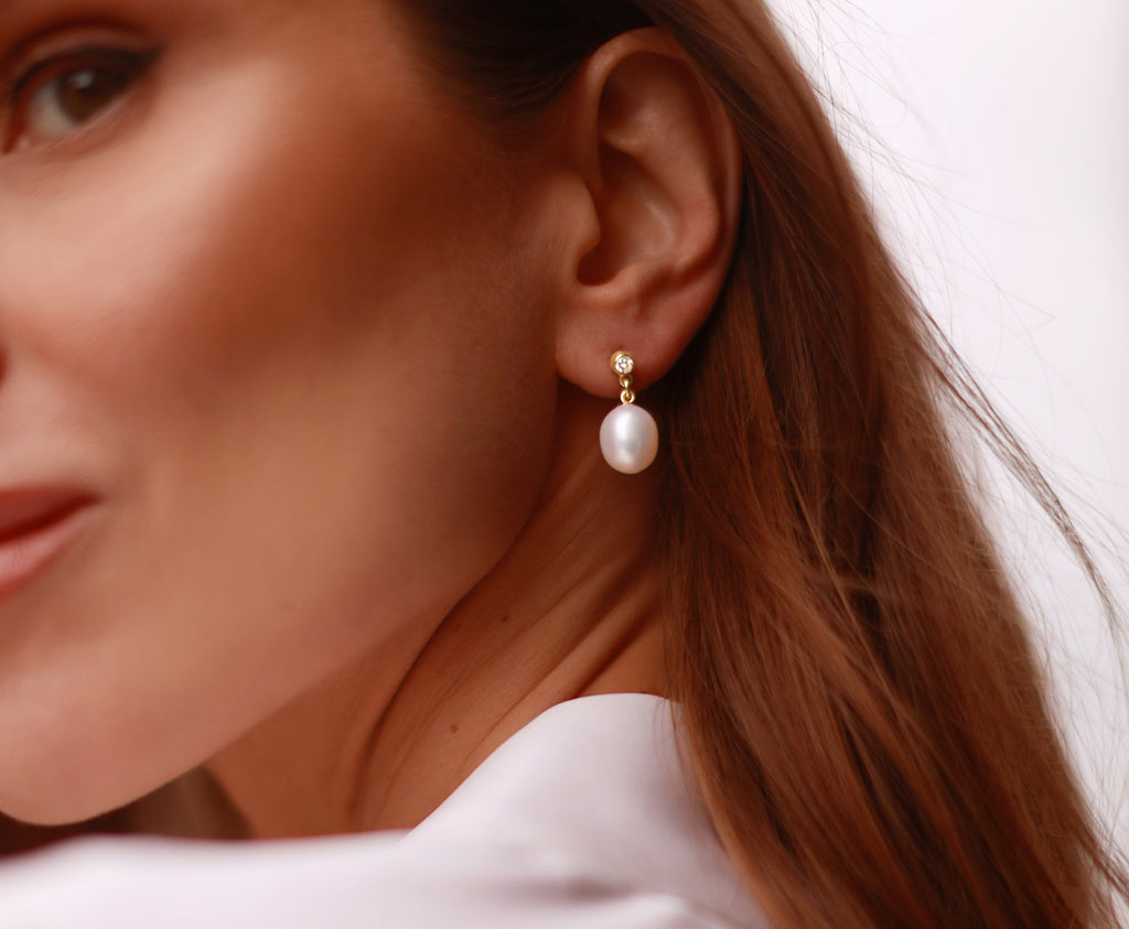 Diamond & Pearl Drop Earrings