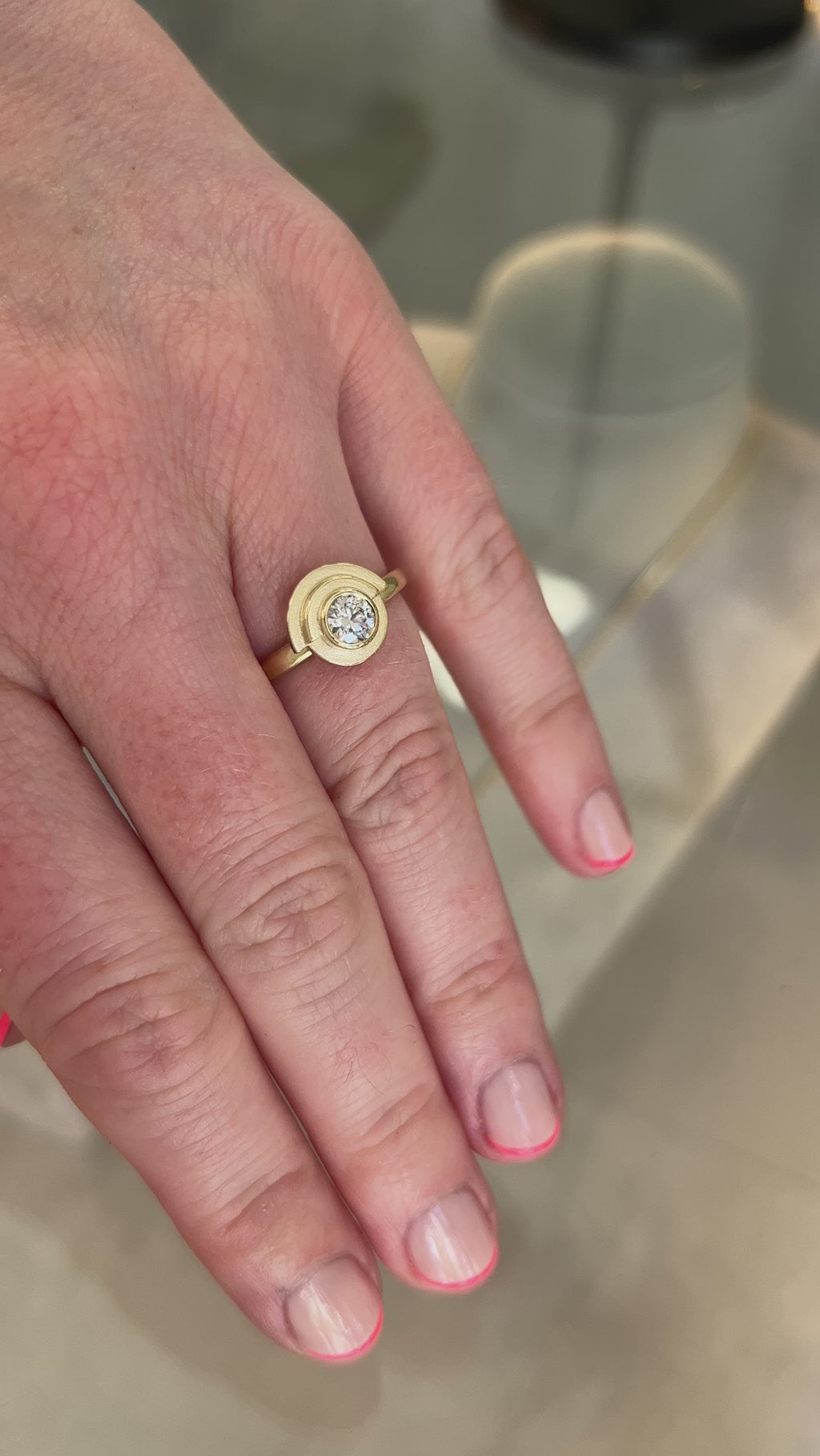 DIAMOND DECO RING