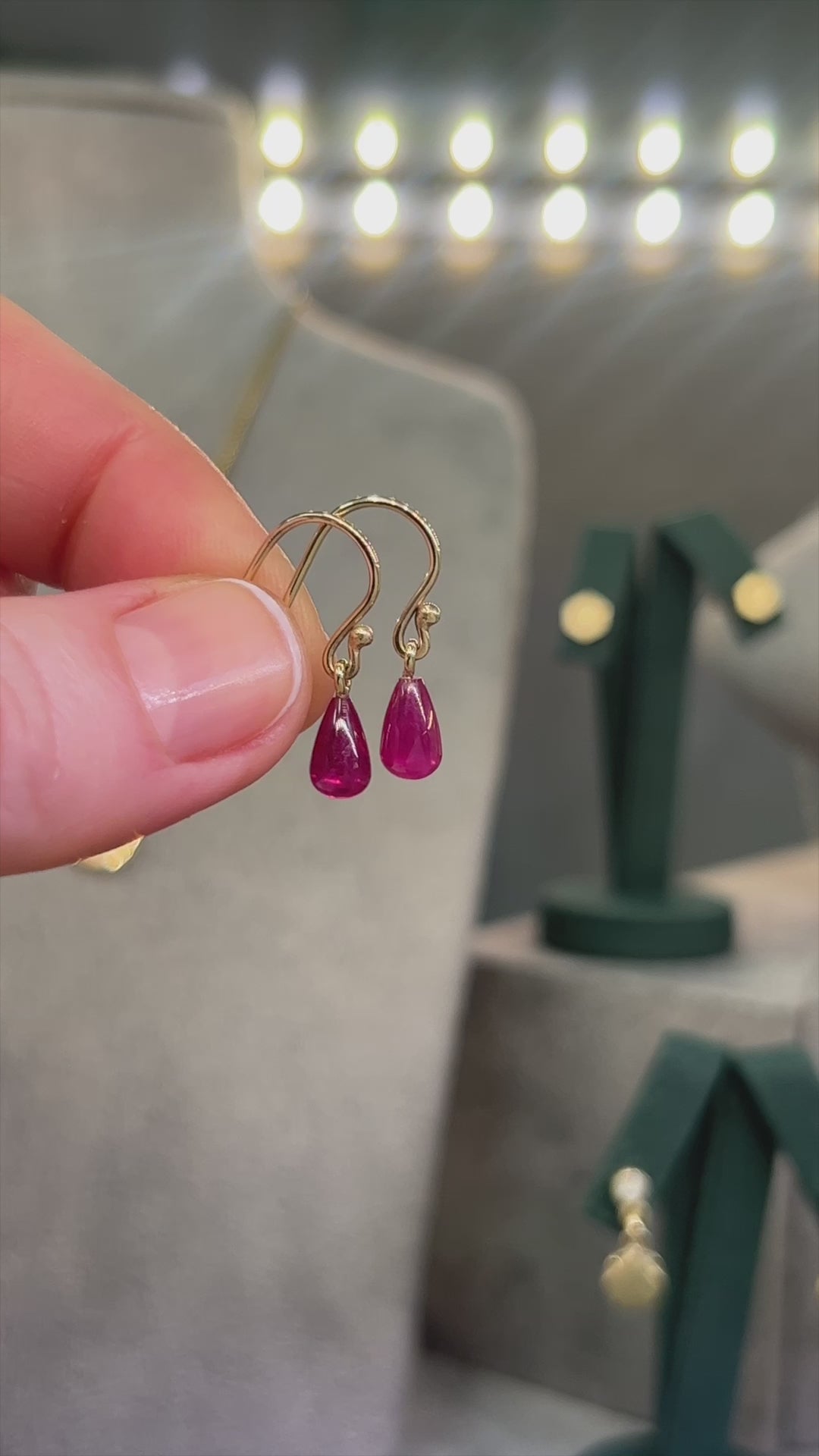 MINI RUBY DROPLET EARRINGS