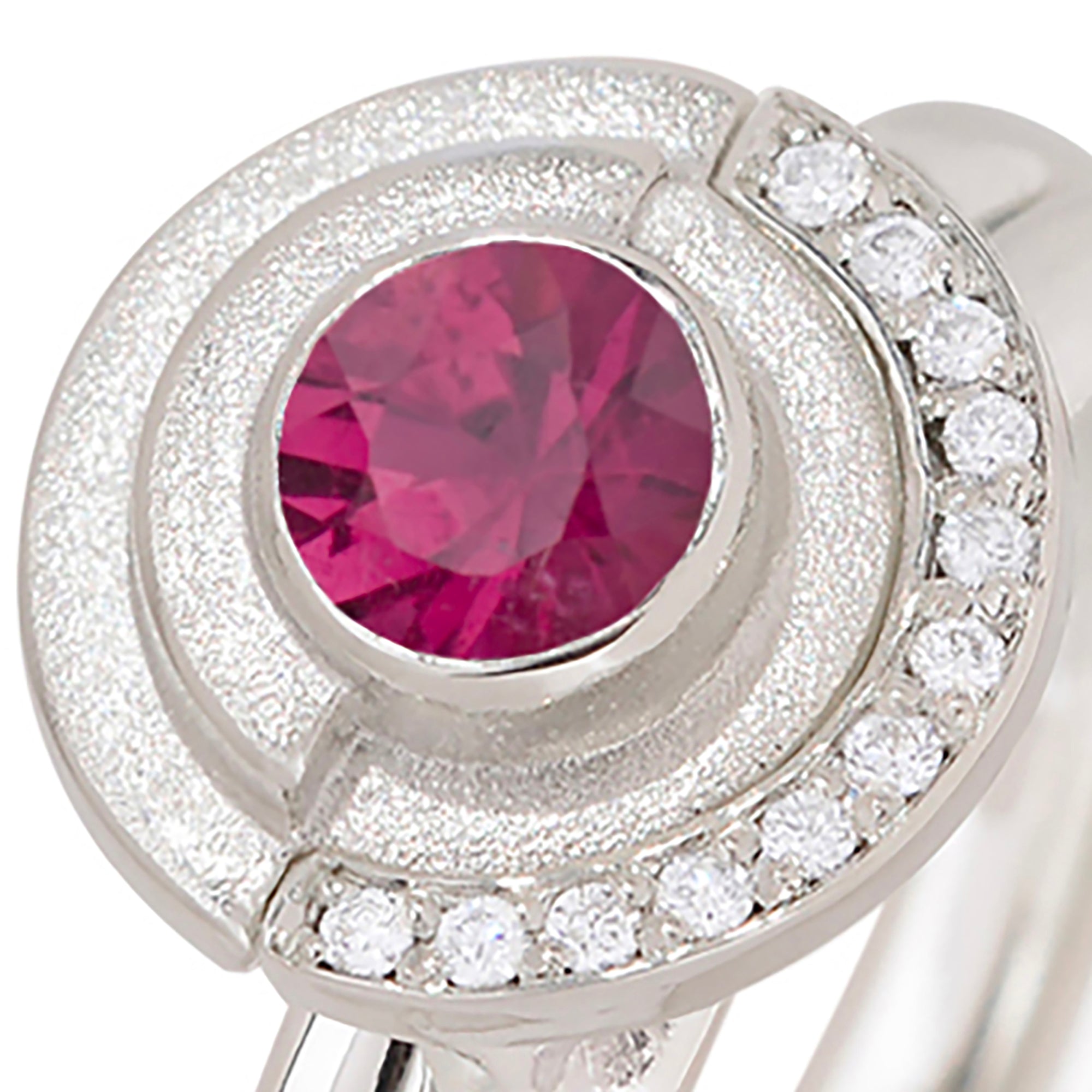 White Gold Ruby Deco Ring Set