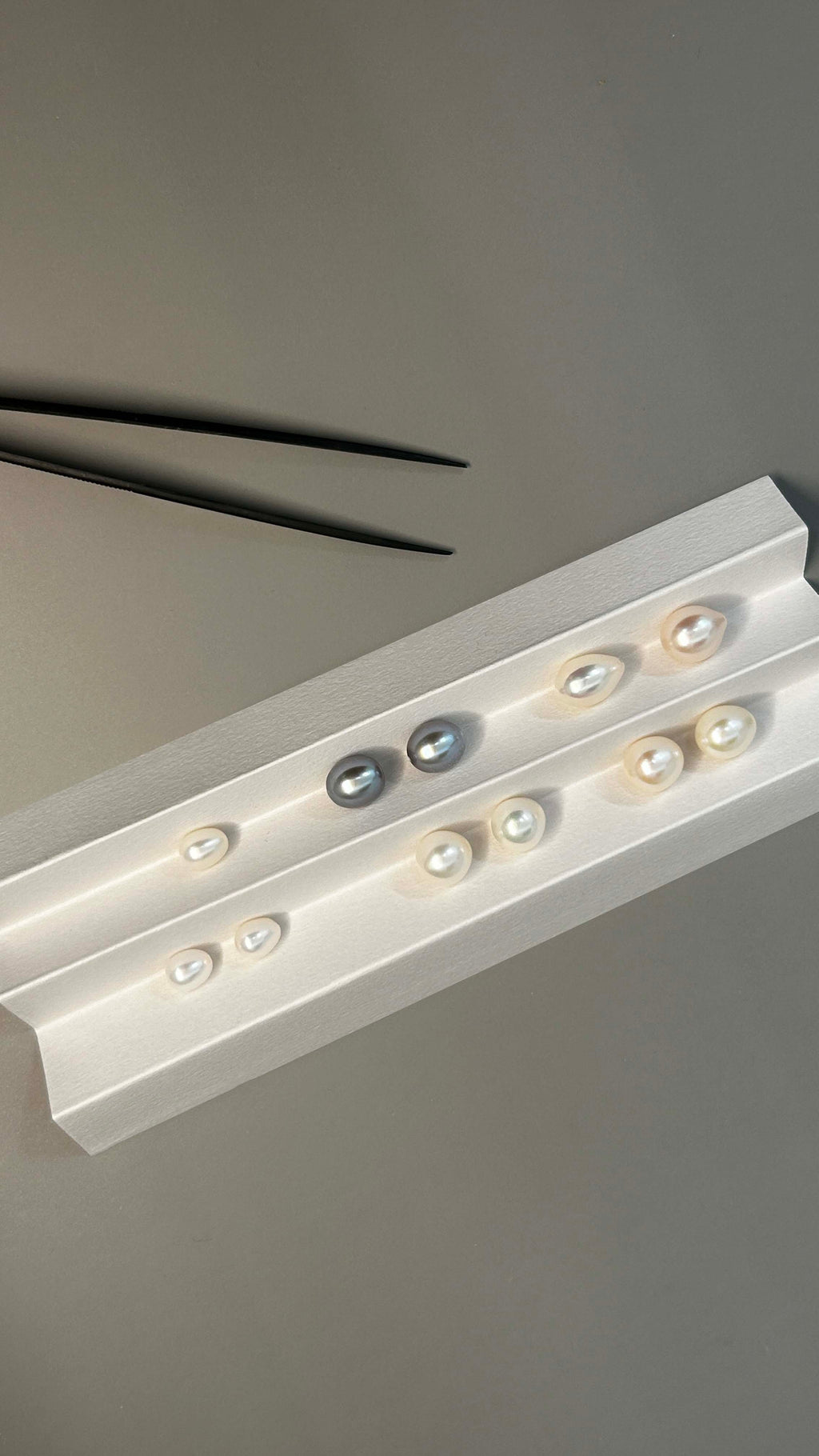 Oval Pearl Drop Earrings